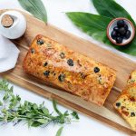 Herzhaftes Brot mit getrockneten Tomaten und Oliven - www.emmikochteinfach.de