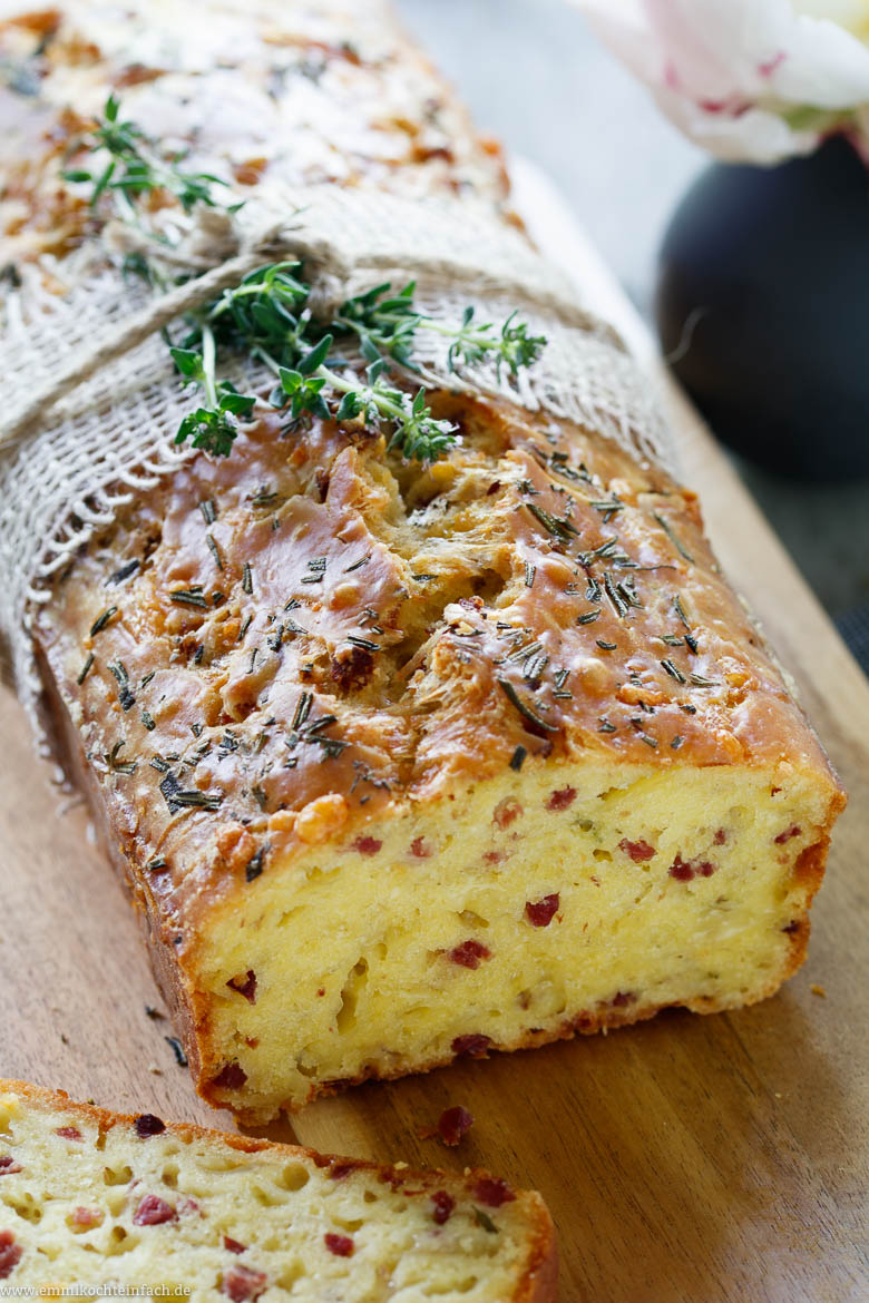 Ein einfaches Brot ganz einfach gemacht - www.emmikochteinfach.de